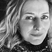 comment.user?.profileImg