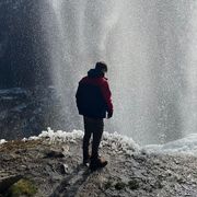 comment.user?.profileImg