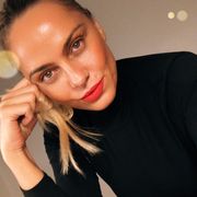 comment.user?.profileImg