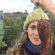 comment.user?.profileImg