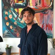 comment.user?.profileImg