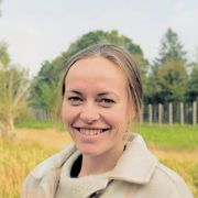 comment.user?.profileImg