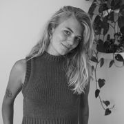 comment.user?.profileImg