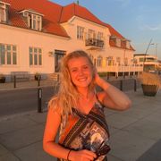 comment.user?.profileImg