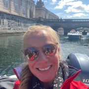 comment.user?.profileImg