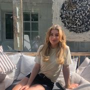 comment.user?.profileImg