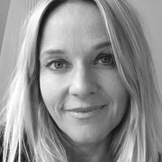 comment.user?.profileImg