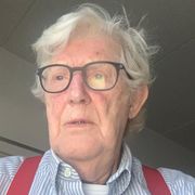 comment.user?.profileImg