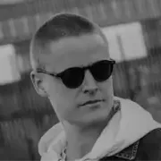 comment.user?.profileImg