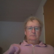 comment.user?.profileImg