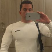 comment.user?.profileImg