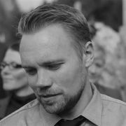 comment.user?.profileImg