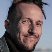 comment.user?.profileImg