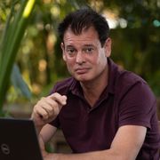 comment.user?.profileImg