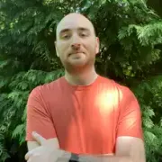 comment.user?.profileImg