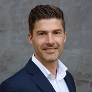 comment.user?.profileImg