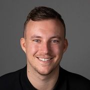 comment.user?.profileImg