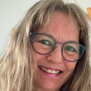 comment.user?.profileImg