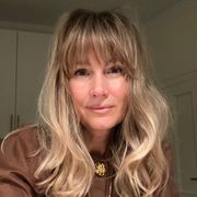 comment.user?.profileImg