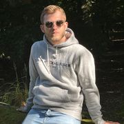 comment.user?.profileImg