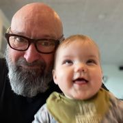 comment.user?.profileImg