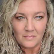 comment.user?.profileImg