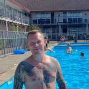 comment.user?.profileImg