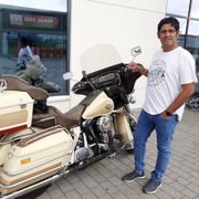 comment.user?.profileImg