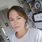 comment.user?.profileImg