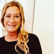 comment.user?.profileImg