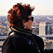 comment.user?.profileImg