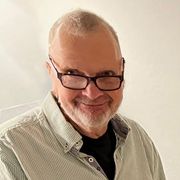 comment.user?.profileImg