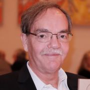 comment.user?.profileImg