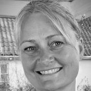 comment.user?.profileImg