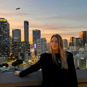 comment.user?.profileImg