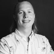 comment.user?.profileImg