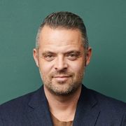 comment.user?.profileImg