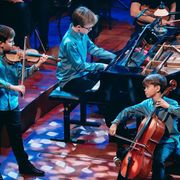 comment.user?.profileImg