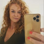 comment.user?.profileImg