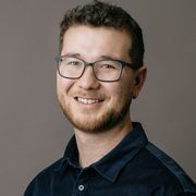 comment.user?.profileImg