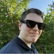 comment.user?.profileImg