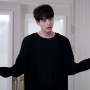 comment.user?.profileImg