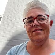 comment.user?.profileImg