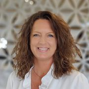 comment.user?.profileImg