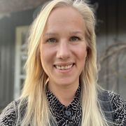 comment.user?.profileImg