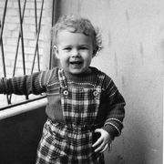 comment.user?.profileImg