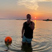comment.user?.profileImg