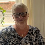 comment.user?.profileImg