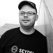 comment.user?.profileImg