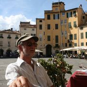 comment.user?.profileImg